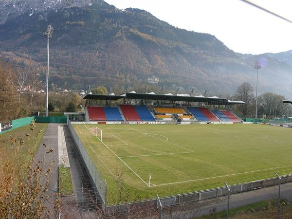 Imagen del estadio Rheinpark Stadion