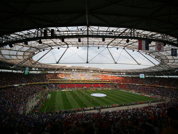 Imagen del estadio Heinz von Heiden-Arena