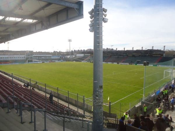 Imagen del estadio Uhlsport Park