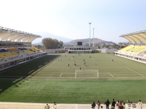 Imagen del estadio Estadio Bicentenario Lucio Fariña
